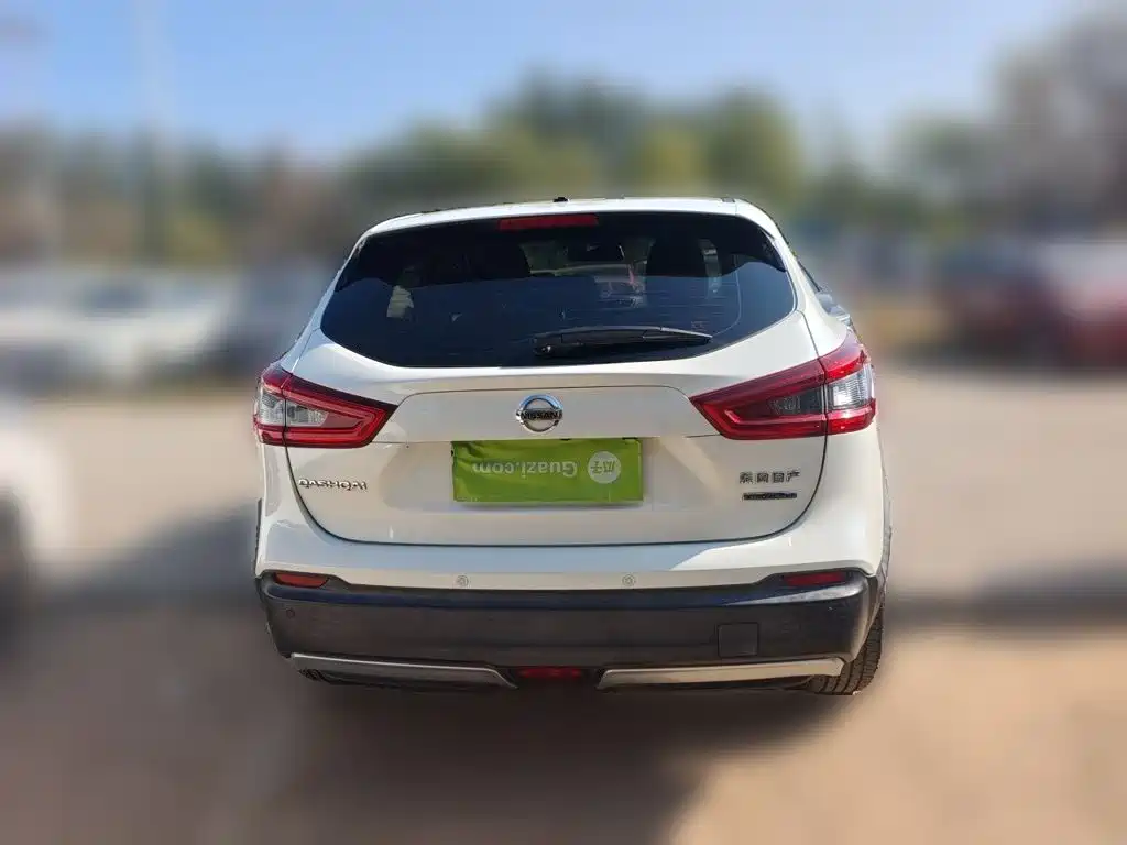 Nissan Qashqai — миниатюра 5