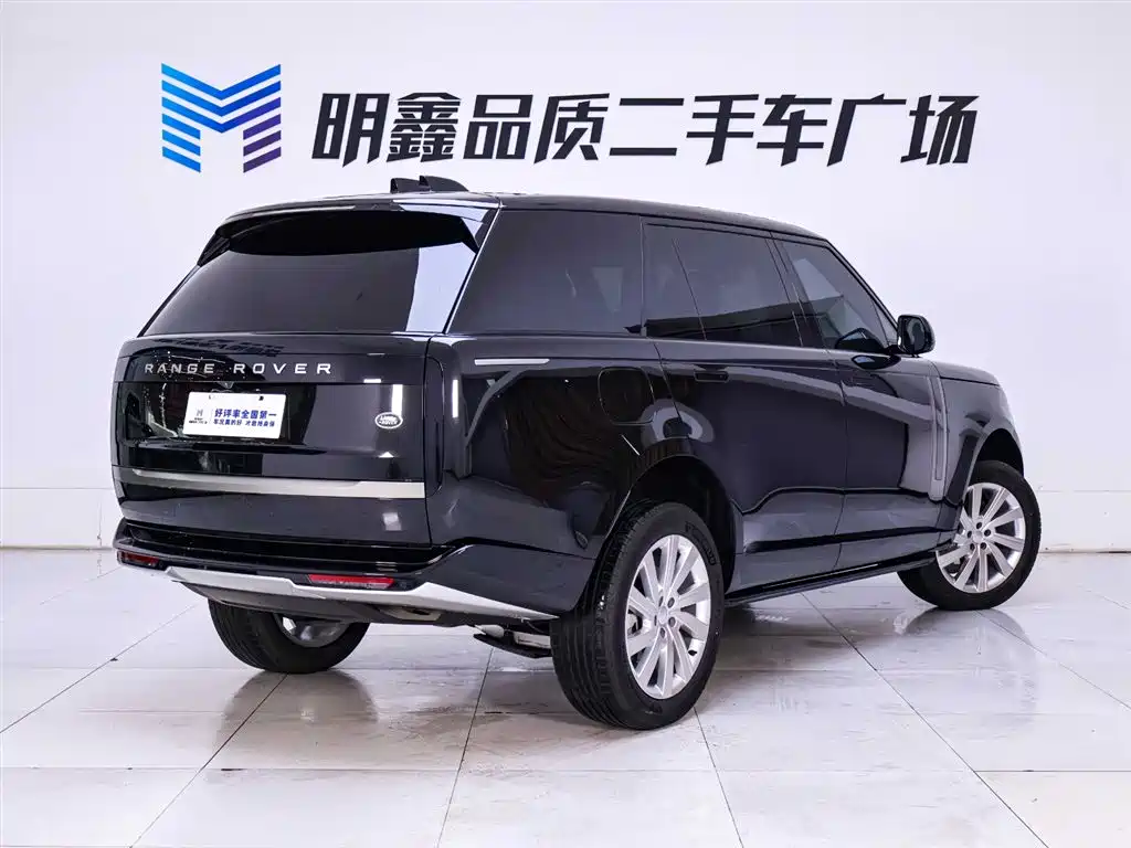 Land Rover Range Rover 2025 3.0 L6 400PS Long Wheelbase