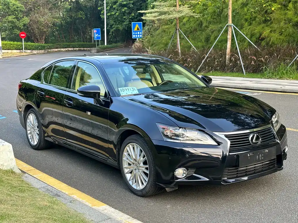 Lexus GS — миниатюра 3