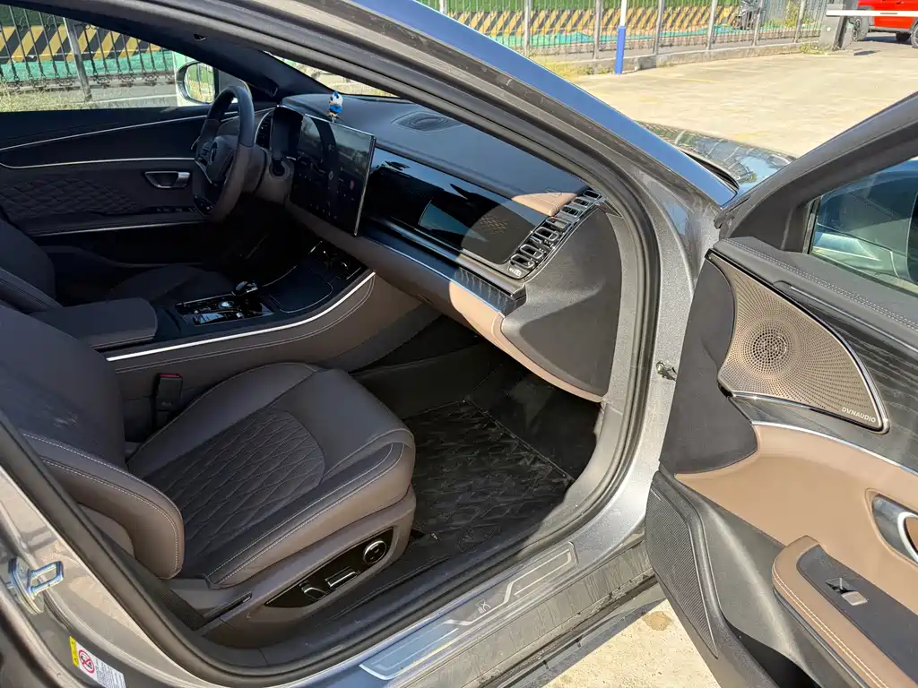 BYD Han — миниатюра 6