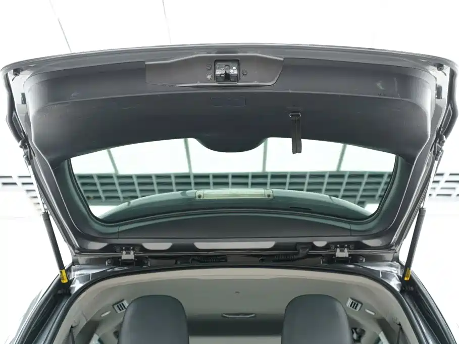 Toyota Highlander (Import) — миниатюра 34