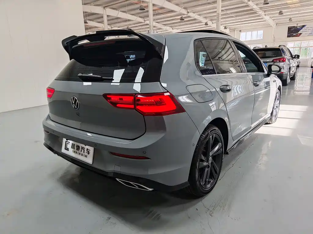 Volkswagen Golf — миниатюра 4