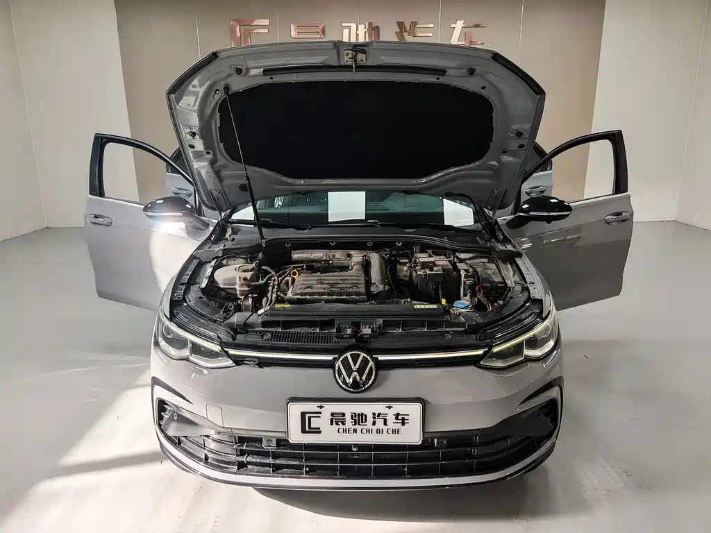 Volkswagen Golf — миниатюра 14