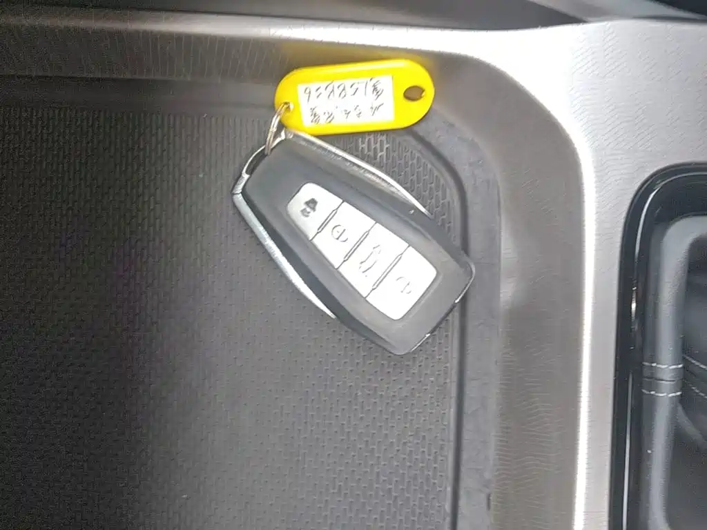 Geely Emgrand — миниатюра 9