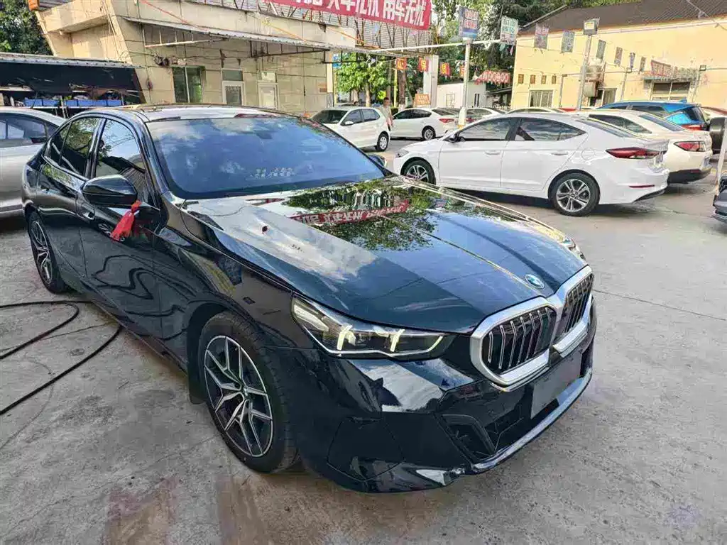BMW 5 Series (Import)