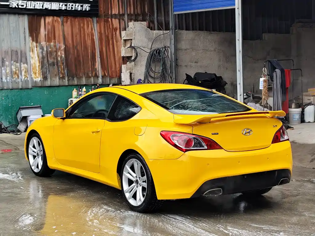 Hyundai Genesis Coupe — миниатюра 8