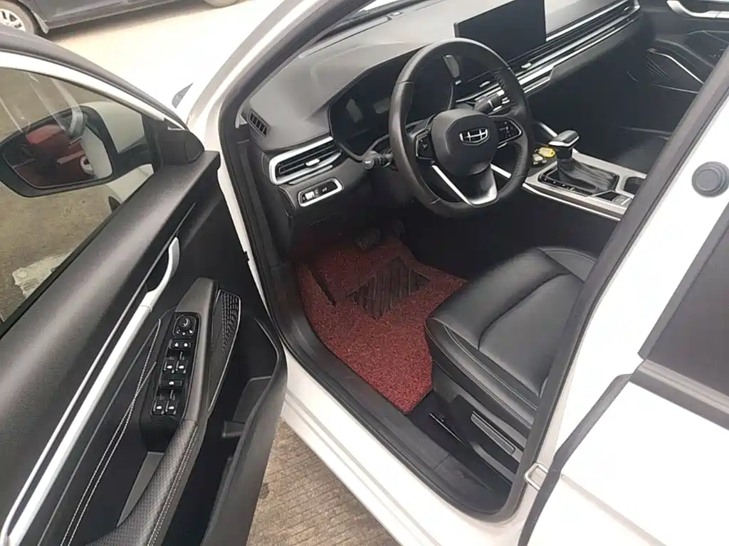 Geely Emgrand — миниатюра 16