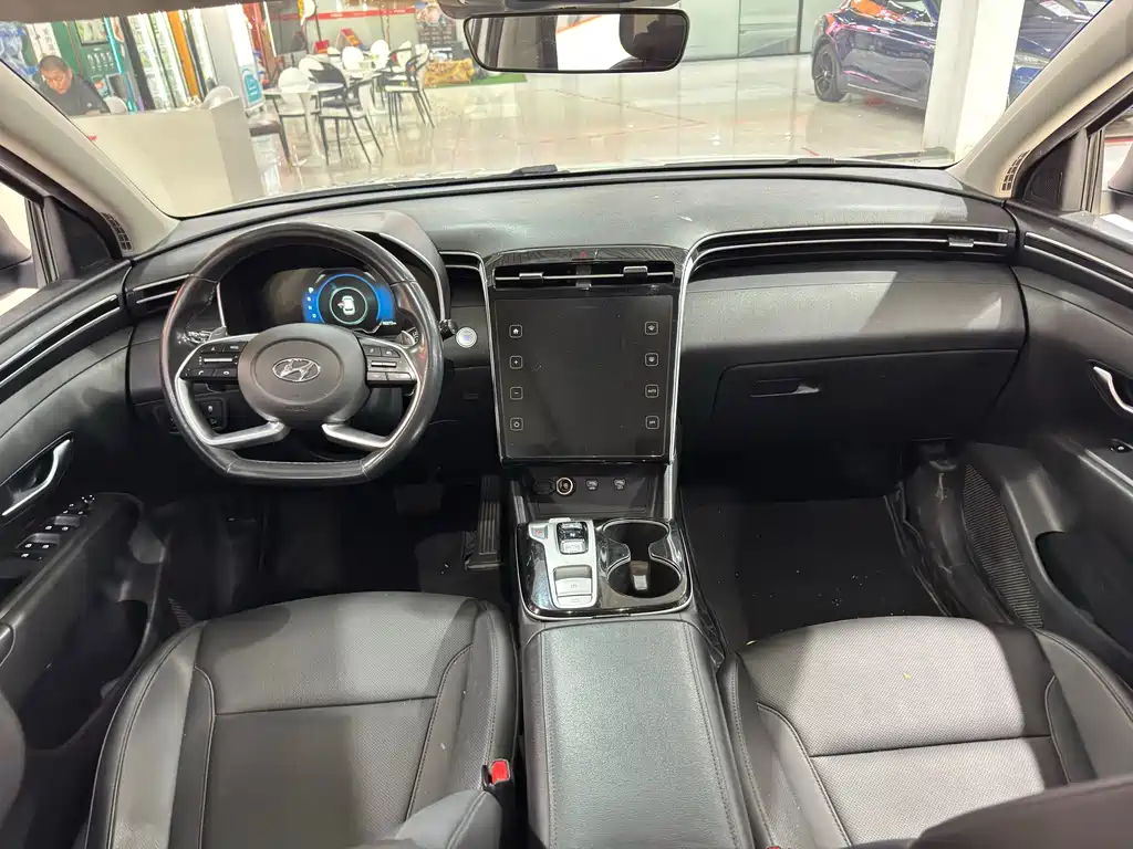 Hyundai Tucson — миниатюра 9