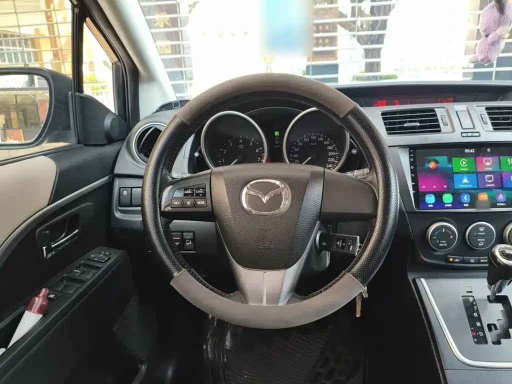 Mazda 5 — миниатюра 3