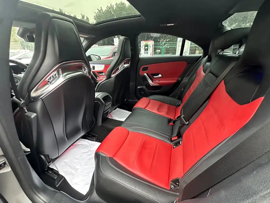 MERCEDES-BENZ CLA AMG