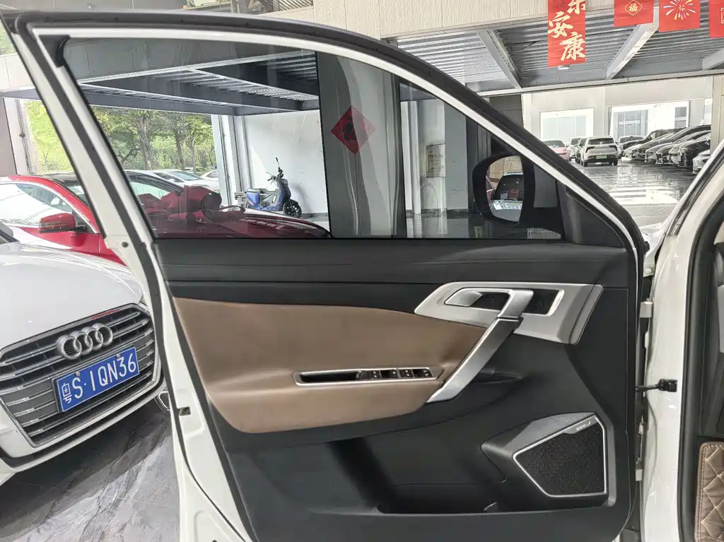 Geely Boyue 2016 1.8TD AT