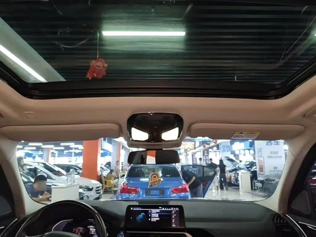 BMW iX3 — миниатюра 18