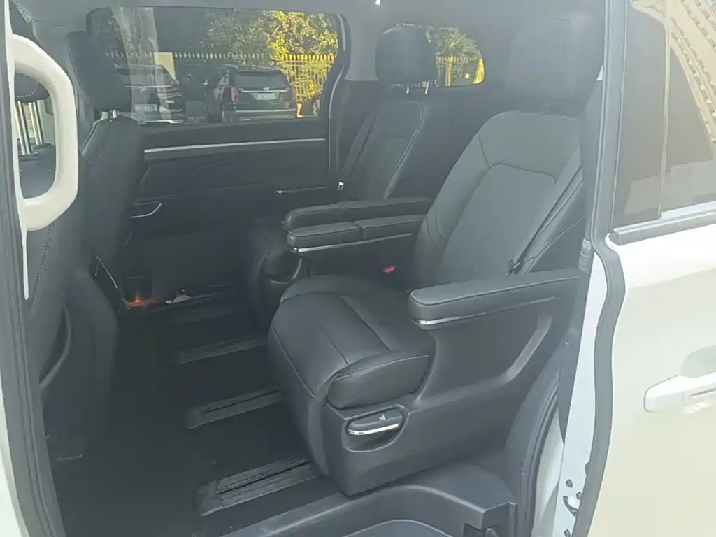 GAC Motor Trumpchi M8 — миниатюра 17