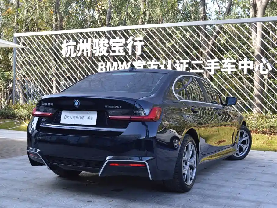 BMW i3 — миниатюра 5