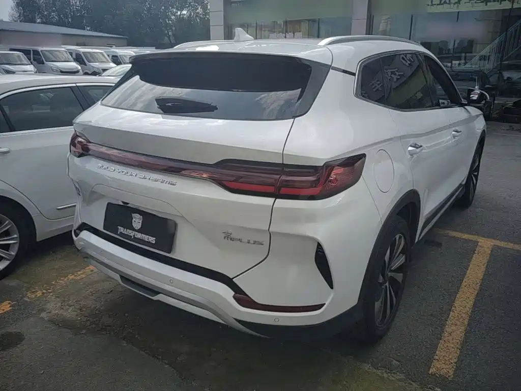 BYD PLUS New Energy — миниатюра 7