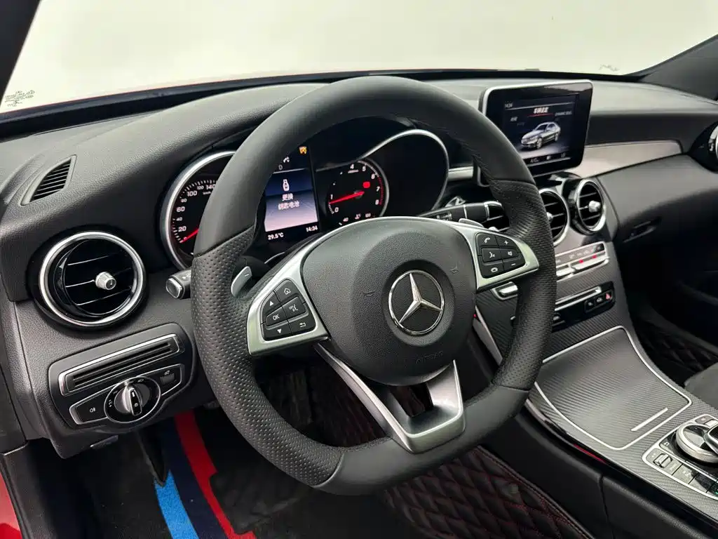 Mercedes-Benz C-Class — миниатюра 10