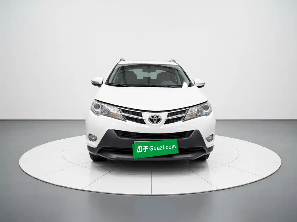 Toyota RAV4 — миниатюра 2