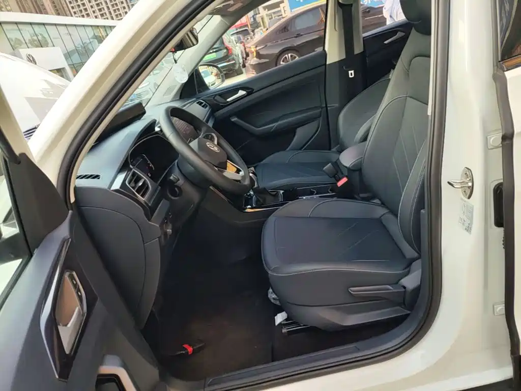Volkswagen Tharu — миниатюра 15