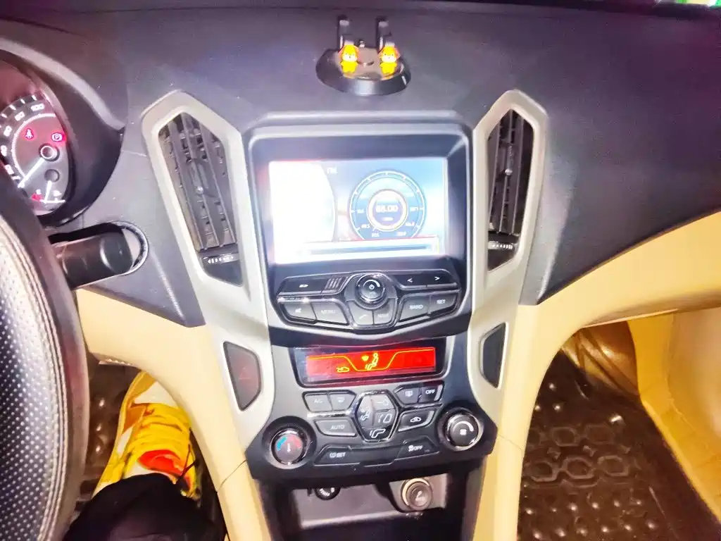 Chery Arrizo 7 — миниатюра 14
