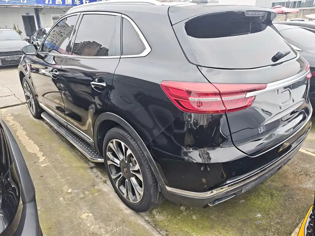Hongqi Hongqi HS5 — миниатюра 14