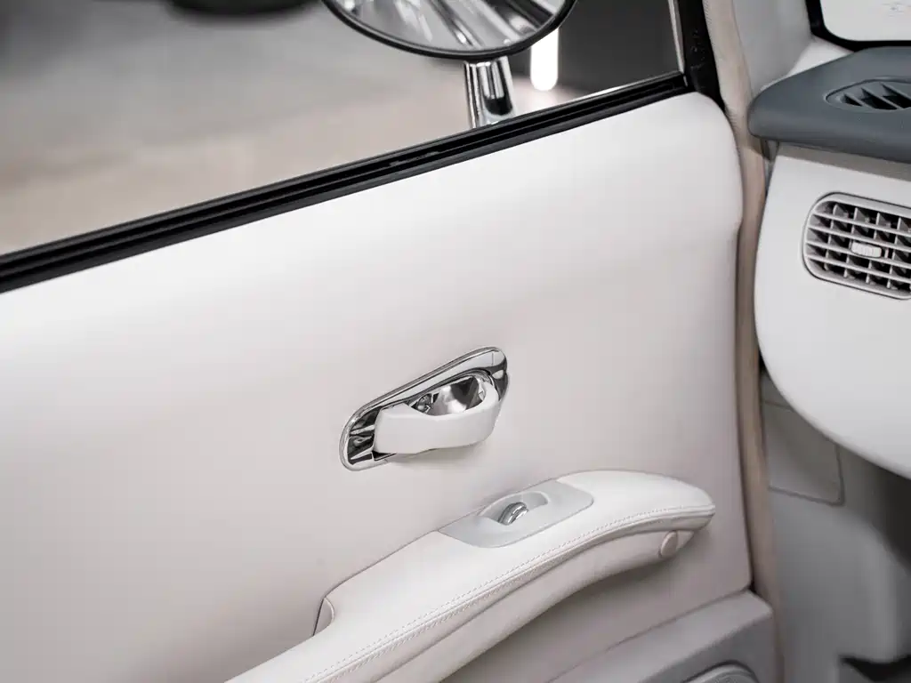 Nissan — миниатюра 20