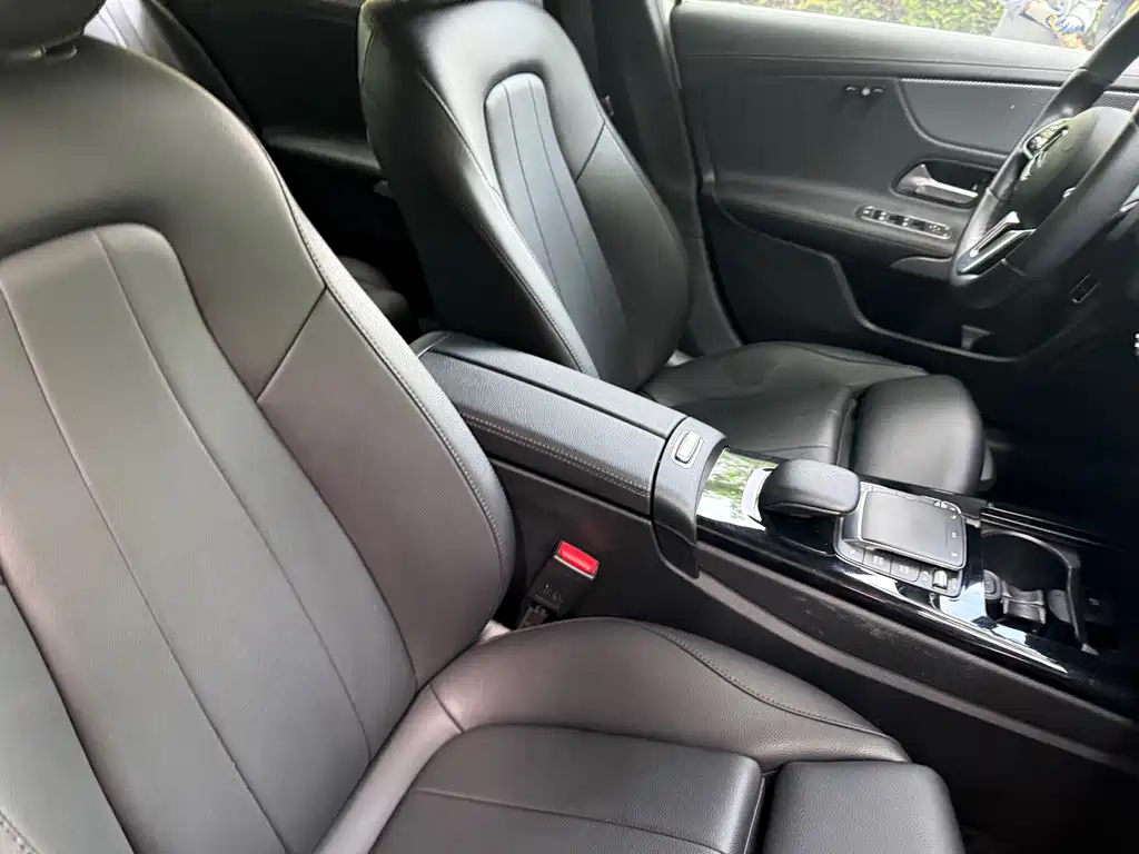 Mercedes-Benz A-Class — миниатюра 4
