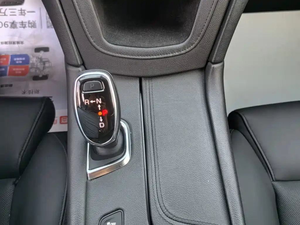 Cadillac XT5 — миниатюра 12