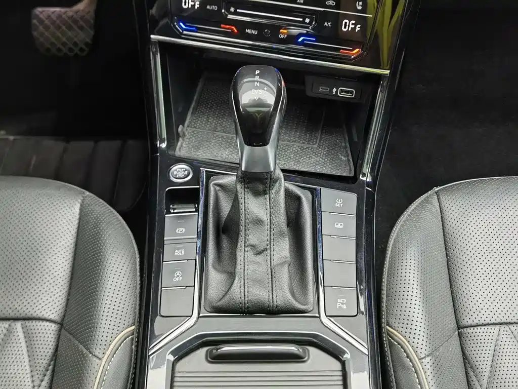 Volkswagen Passat — миниатюра 13