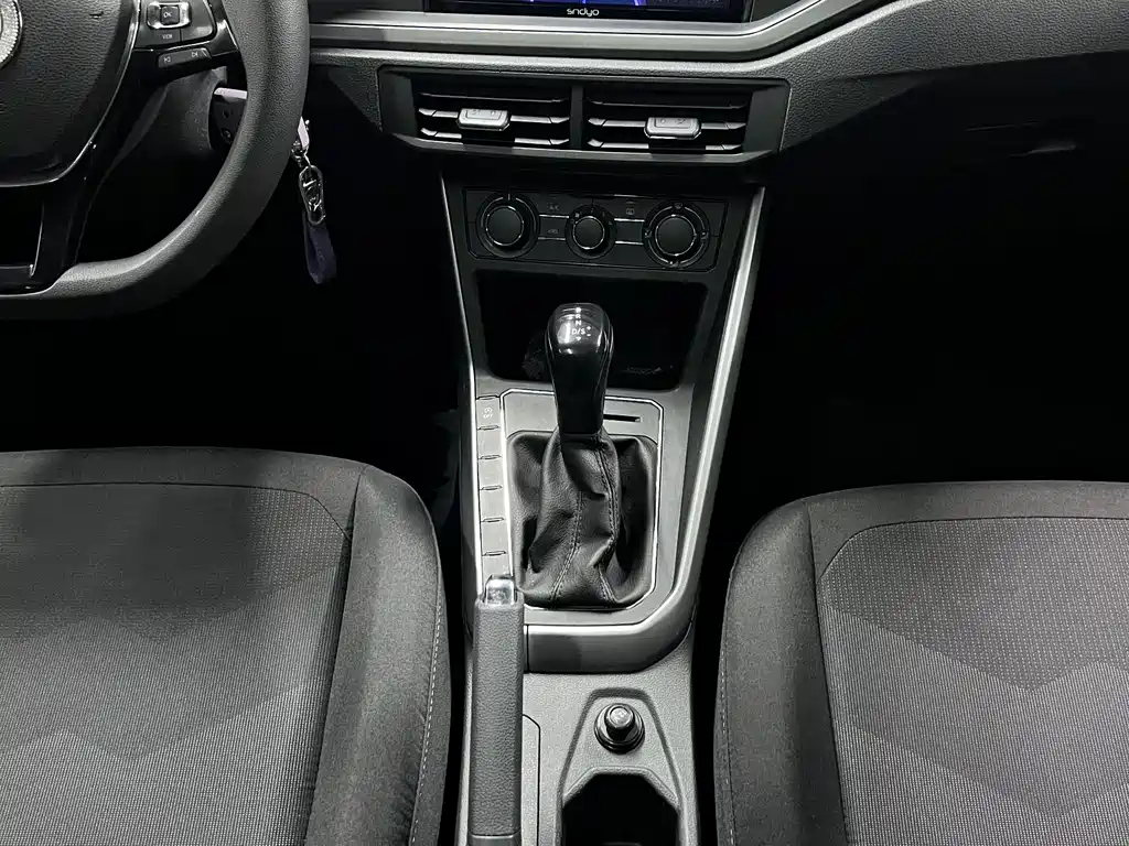 Volkswagen Polo — миниатюра 15