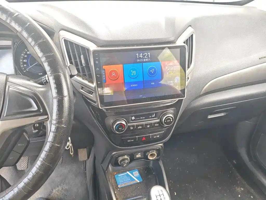Changan CS15 — миниатюра 6