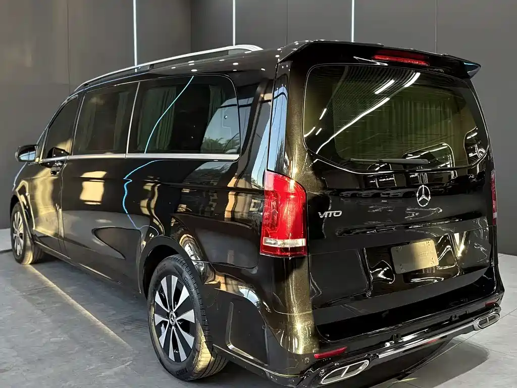Mercedes-Benz Vito — миниатюра 8