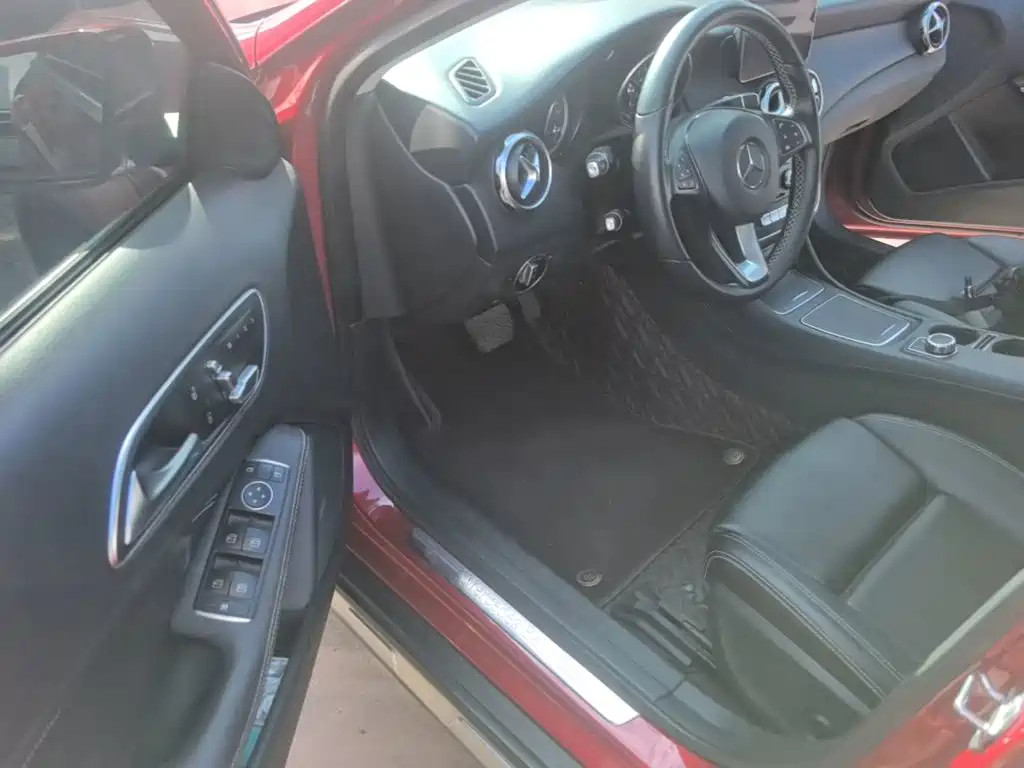 Mercedes-Benz GLA — миниатюра 16