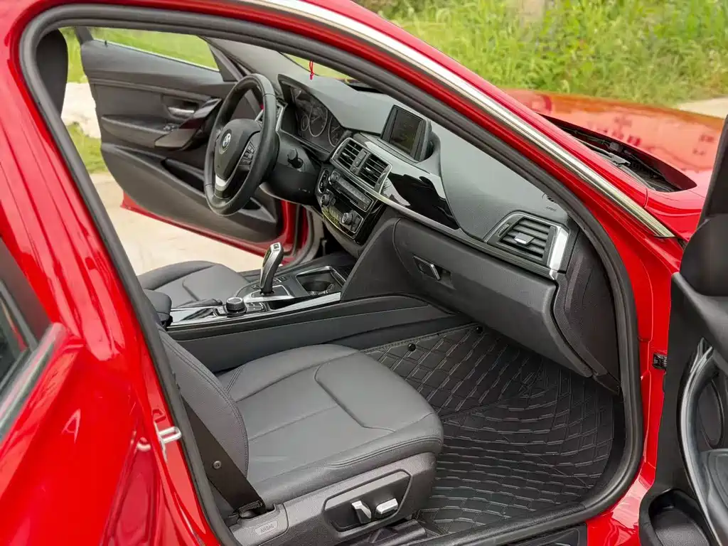 BMW 3 Series — миниатюра 4