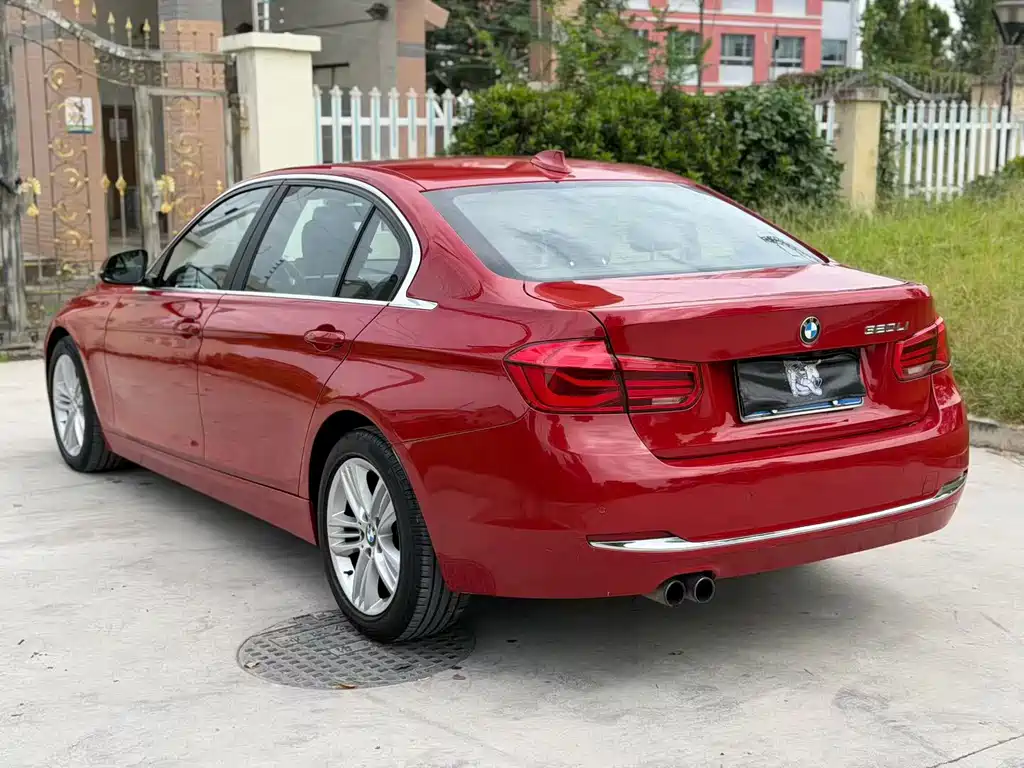 BMW 3 Series — миниатюра 8