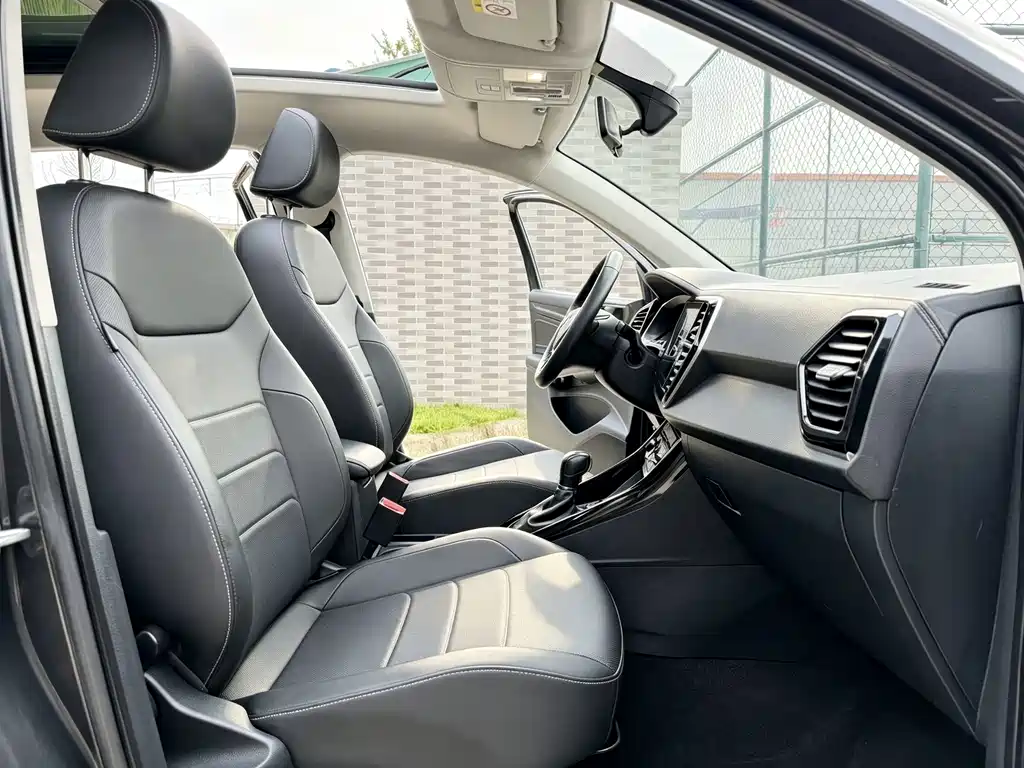 Jetta VS7 — миниатюра 11