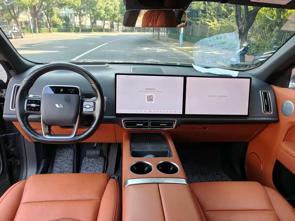 Li Auto Li L8 — миниатюра 4