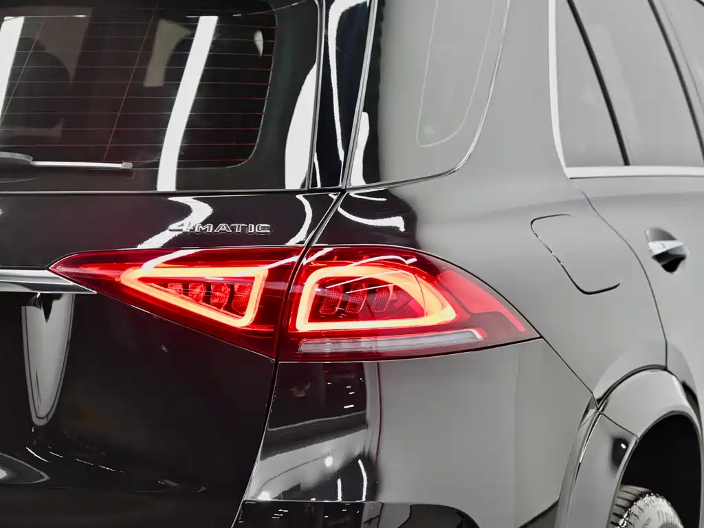Mercedes-Benz GLE New Energy — миниатюра 36