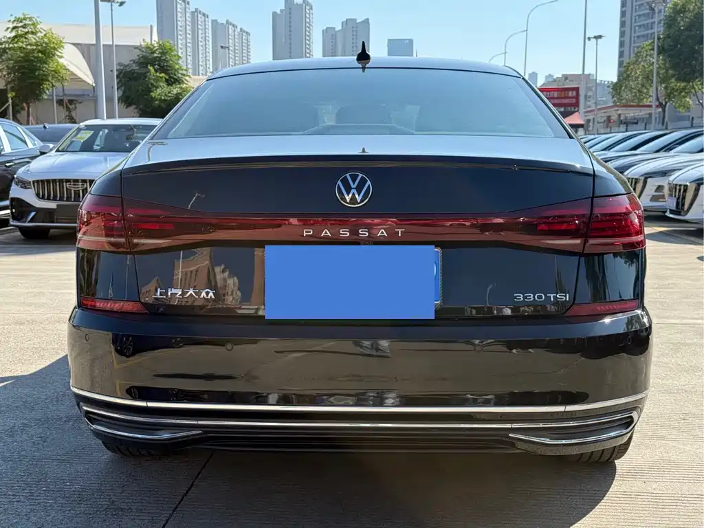 Volkswagen Passat — миниатюра 6
