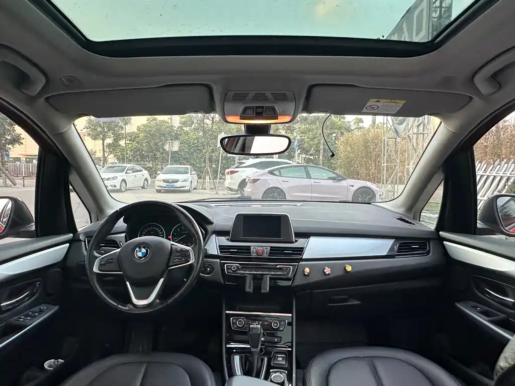 BMW 2 SERIES STATION WAGON