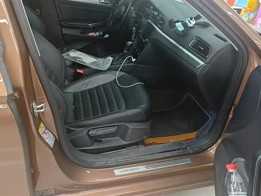 Volkswagen Lamando 2018 280TSI DSG Comfort