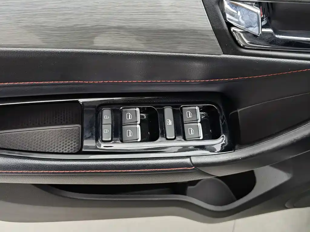 Kaiyi X3 2019 1.5L MT Smart
