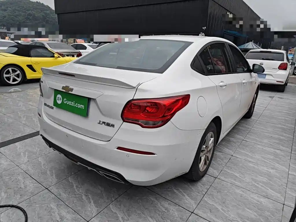 Chevrolet Cavalier — миниатюра 7