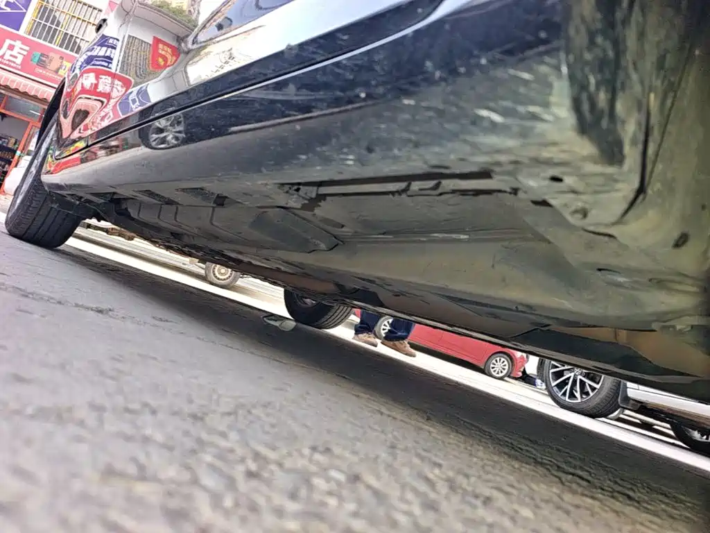 Toyota Camry — миниатюра 21
