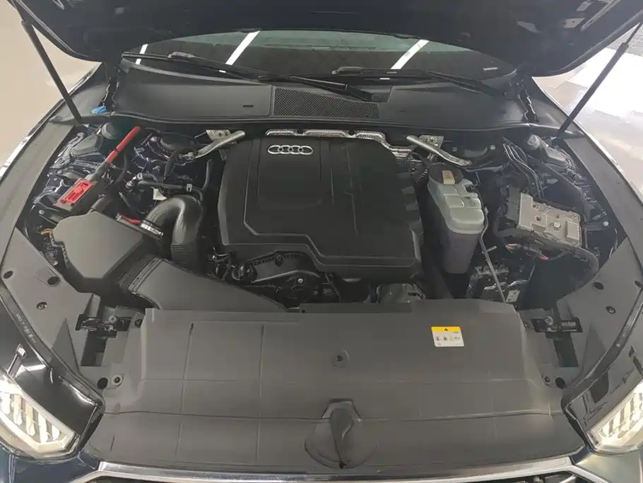 Audi A7L — миниатюра 10
