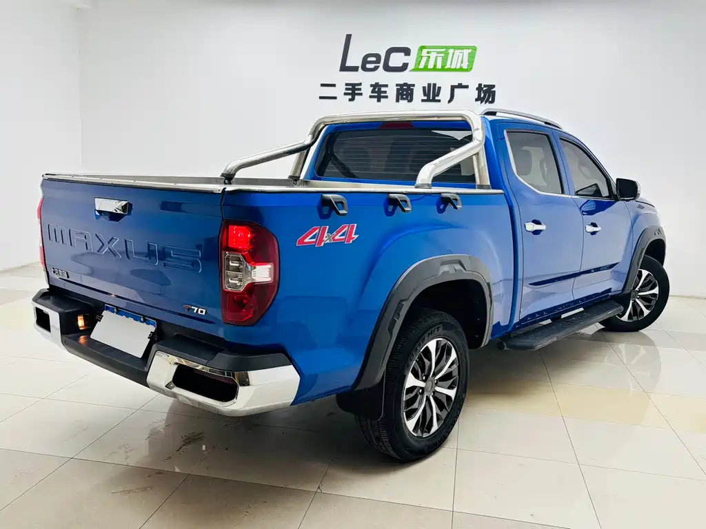 SAIC MAXUS CHASE T70