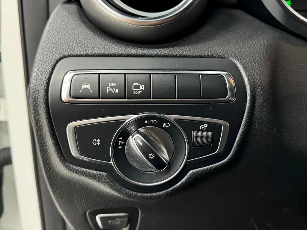 Mercedes-Benz GLC Coupe — миниатюра 15