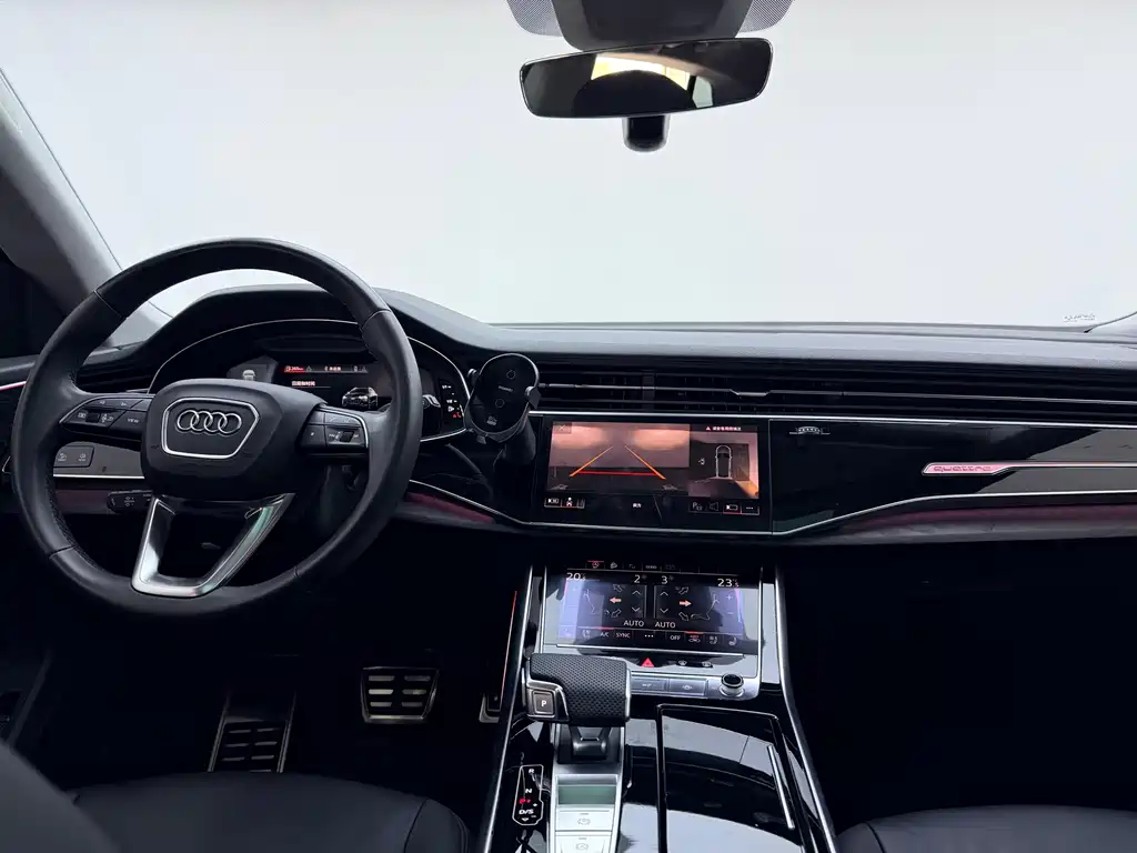 Audi Q8 — миниатюра 10