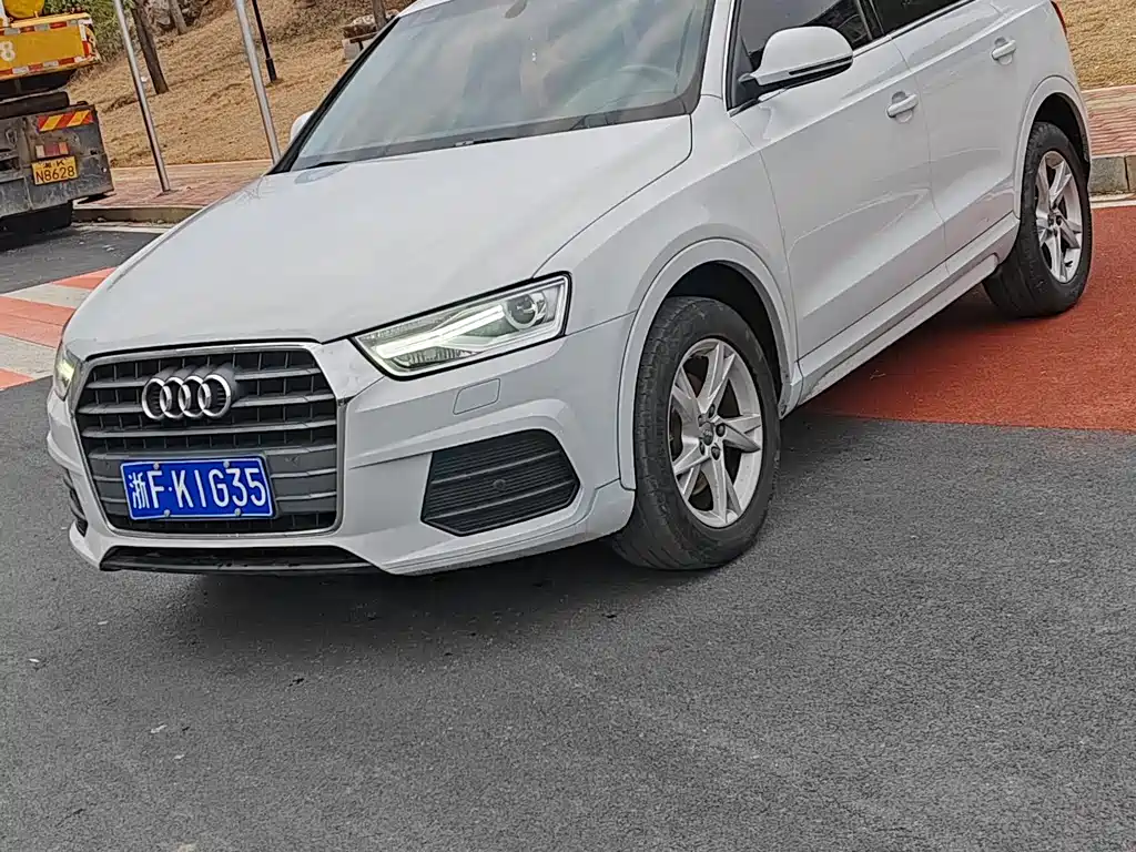 Audi Q3 2017
