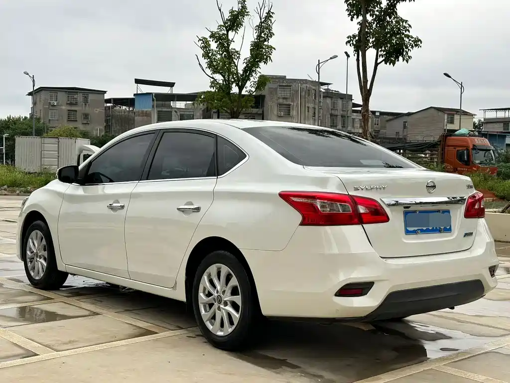 Nissan Sylphy — миниатюра 4