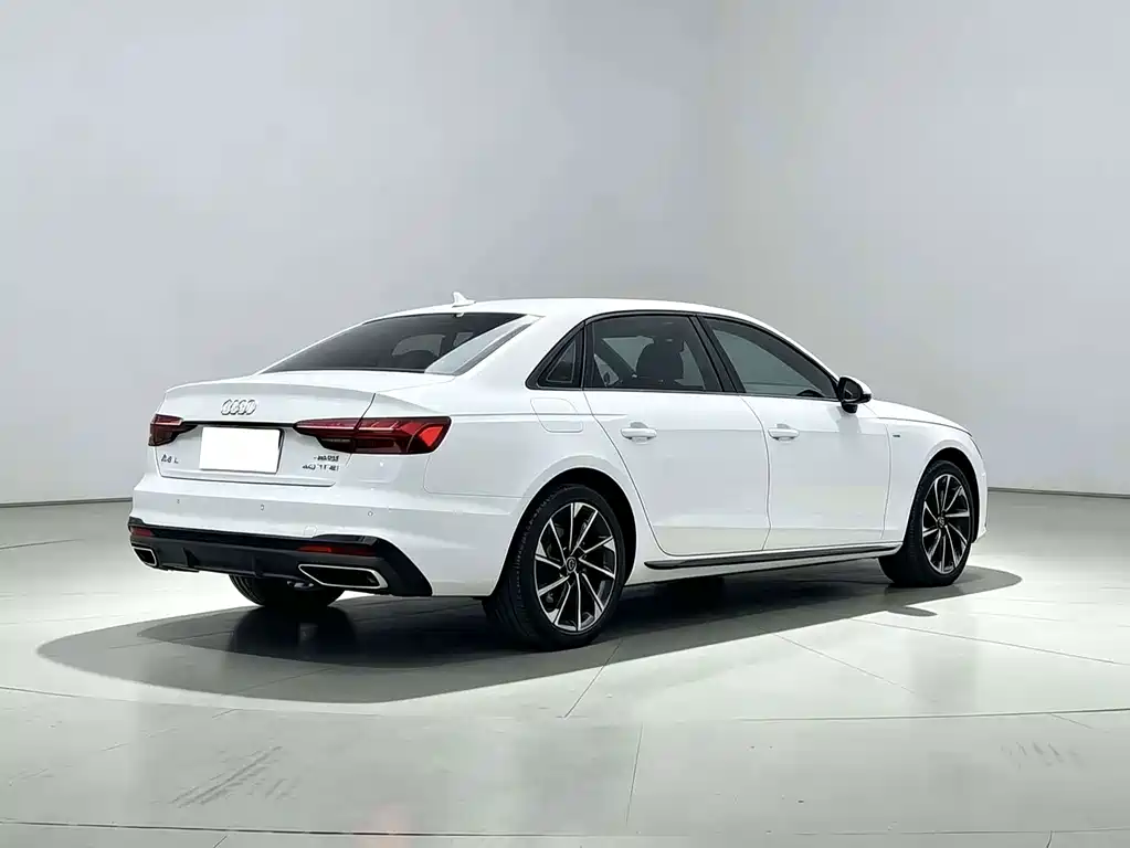 Audi A4L — миниатюра 10